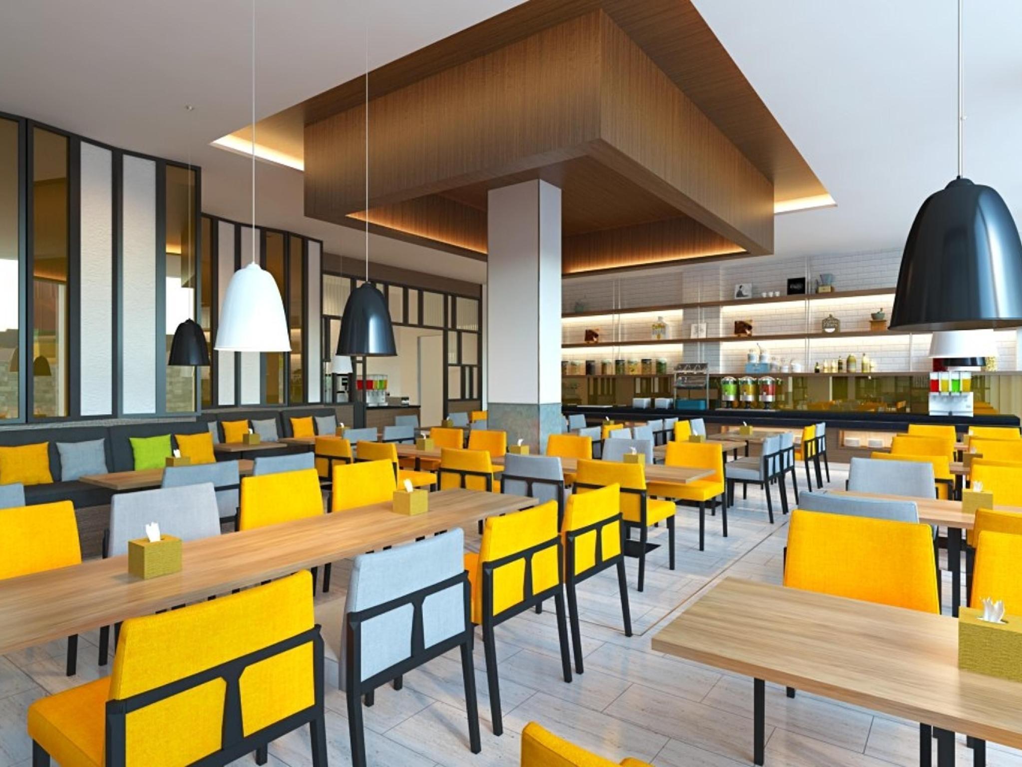 Holiday Inn Express Jakarta Matraman By Ihg Екстериор снимка